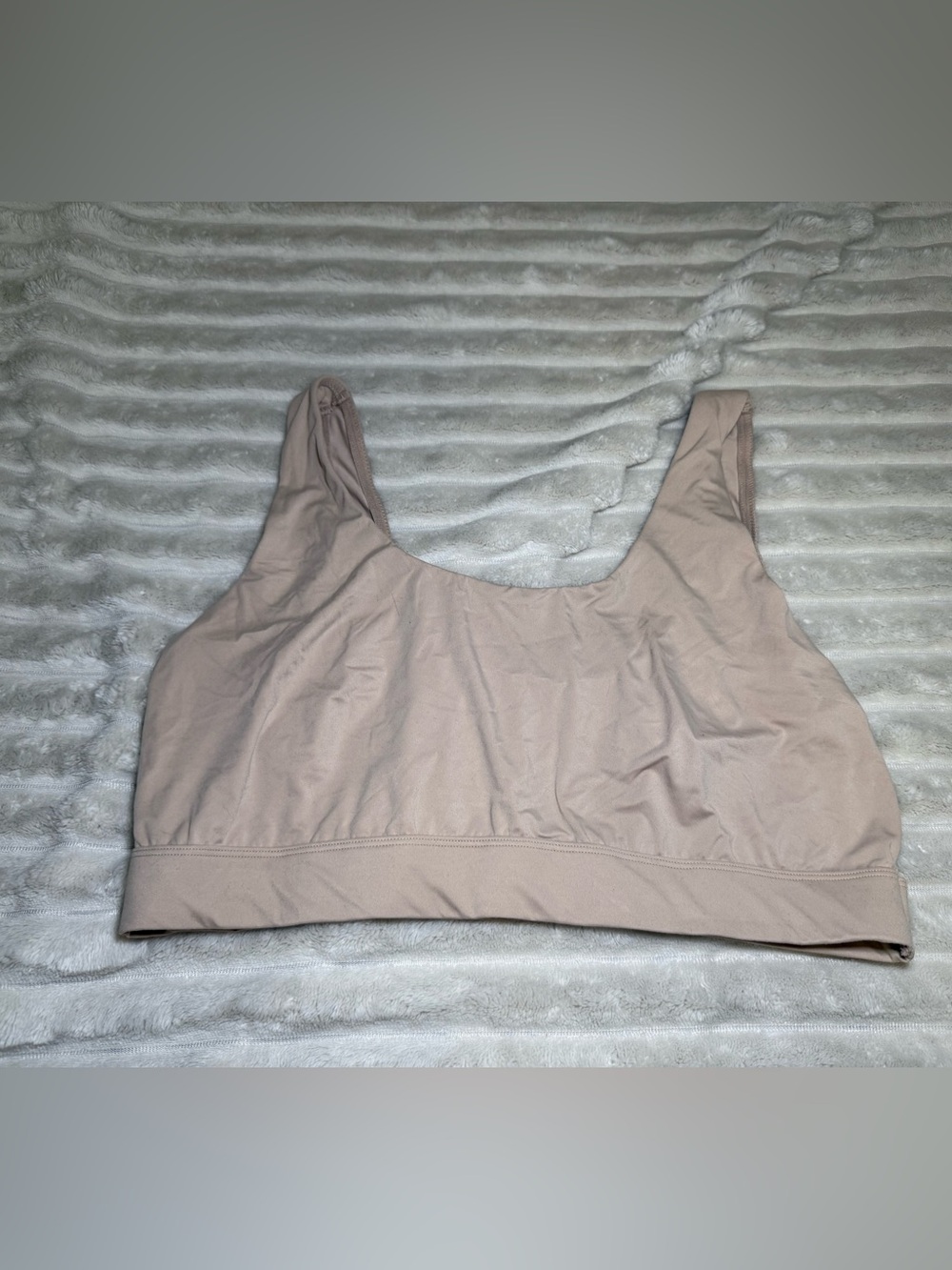 Nude colored bra XXXL